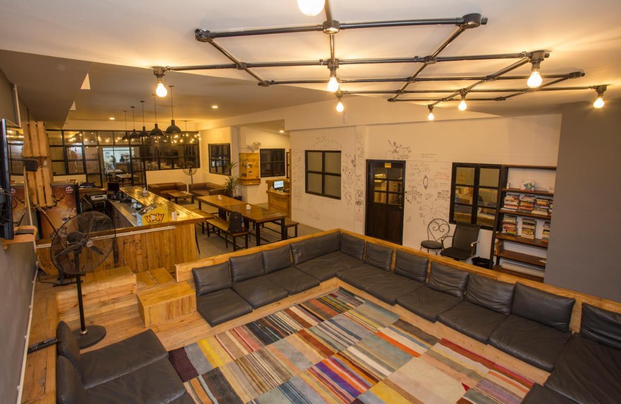 Yakety Yak Hostel Kathmandu Exterior photo